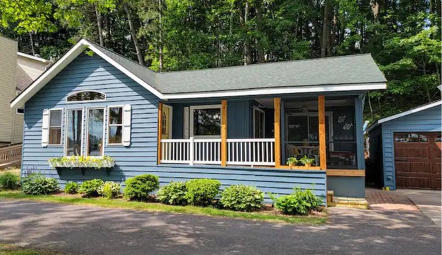NEW! Renovated Bungalow steps from Lake Tomahawk - King Bed, Dock Space, Firepit