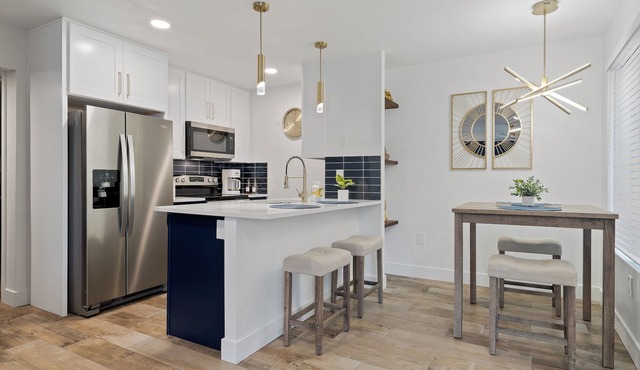 NEW Renovated Luxury Condo at the Tanque Verdes