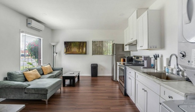 New Renovation | 4min2Hospital | Close To Freeway
