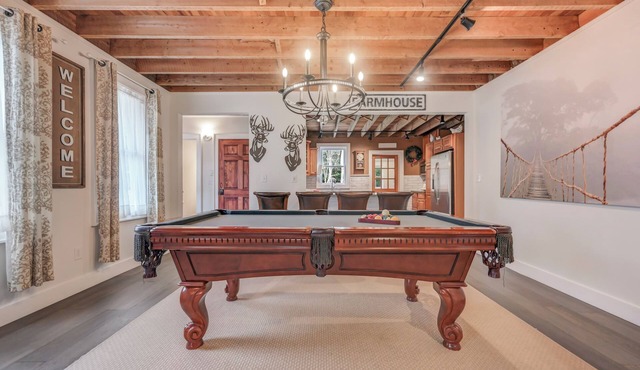 New rental in heart of the Poconos! Modern space with two kitchens and hot tub!