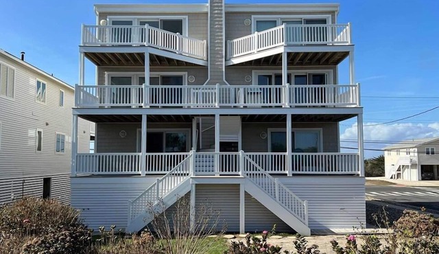 New Rental Views of both Ocean and Bay in the Northend of Sea Isle
