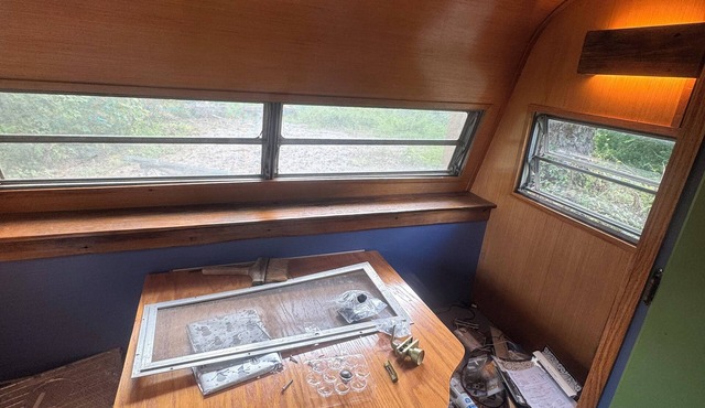 NEW! Retro 1970s Camper 24-Mile Ridgetop Views, Stargazing & Private Retreat