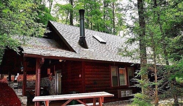 New River Gorge Cabins-The Gathering Place Near New River Gorge NP & Preserve.