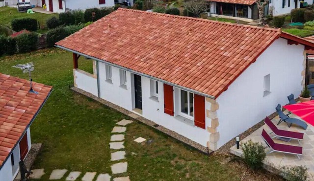 NEW Riverside air conditioned calm enclave