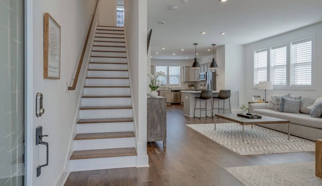 New Rooftop Deck Home in Nashville-Ping Pong Table