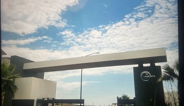 New Rosarito Beach Private Getaway. Minutes from Downtown Rosarito. Family fun!