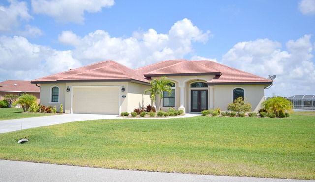 New Rotonda 3 Bedrooms, 3 Bathrooms, Single-Family Pool Home