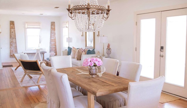 NEW | Round Top Girls' Getaway | 2 BR w/Fire Pit