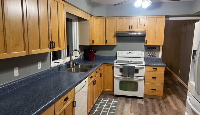 NEW! "Sail away" in our cozy, family friendly home! Convenient location!