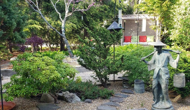 New Seabury Retreat. Butchart Gardens' Inspired Garden (Victoria BC,)