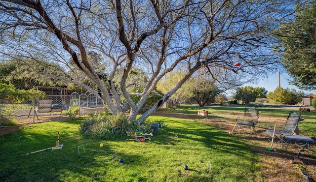 NEW Serenity at Rimrock, swim spa, views, fenced yard, pet friendly!