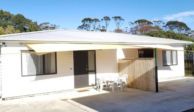 New Smart Home Nearby Plaza