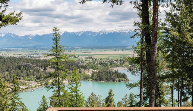 New! Somer Bay Home on 5-acres with expansive views