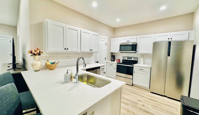 New Spacious 4BR Home! Basketball Court & Playground.