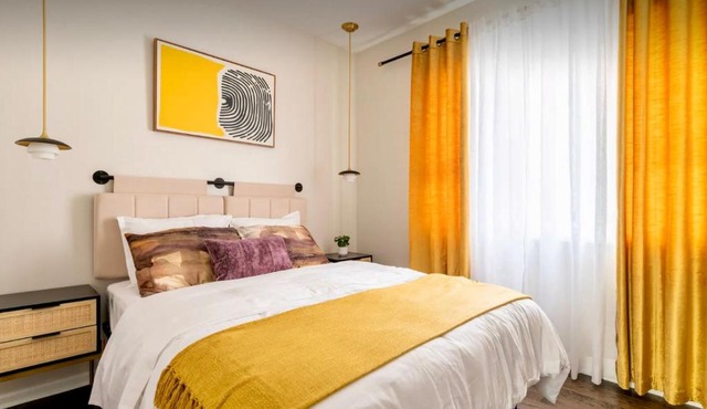 NEW! Spacious Art Deco Modern 5 BD/3BA Condo