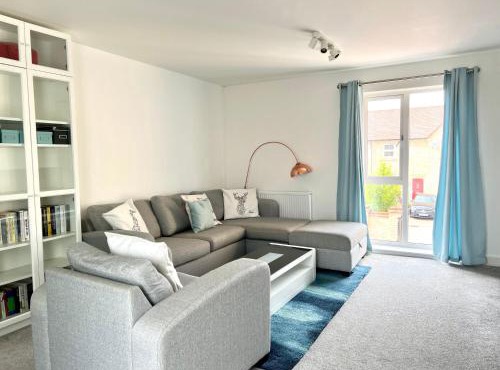 New Spacious Cambridge Townhouse 3bed-3bath