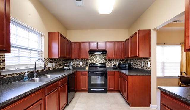 NEW! Spacious Family Friendly Home ~Yard for Pets!