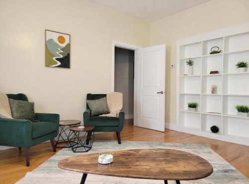 NEW! Spacious Modern 3BR - FREE Parking - Heart of Boston