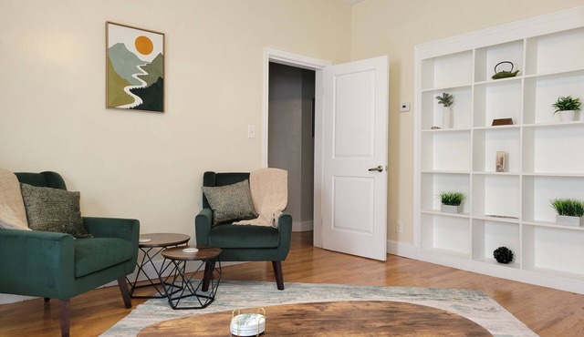 NEW! Spacious Modern 3BR - FREE Parking - Heart of Boston