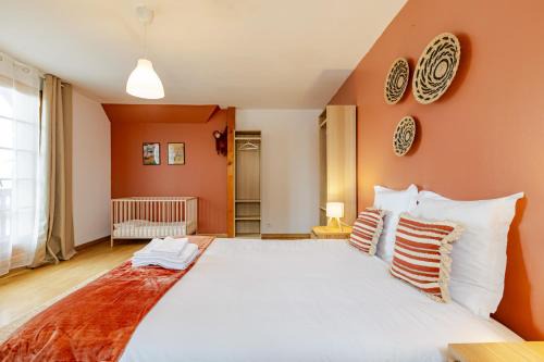 - New - Spacious, Quiet, Parking, Clim