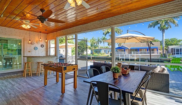NEW! Spacious Relaxing Home With Boat Dock