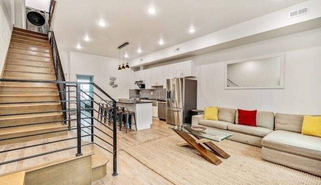 New/Spacious/Roof Deck/South Philly/near The Stadiums