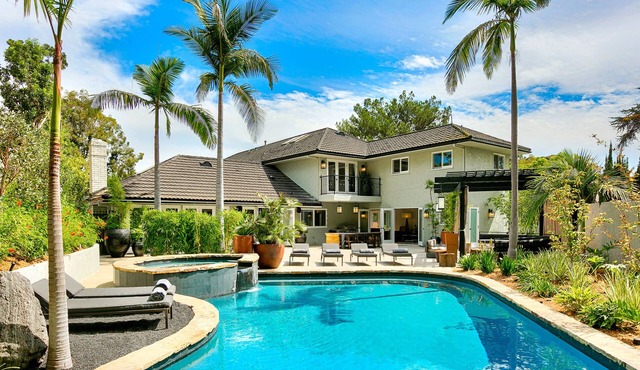NEW SPECIALS - Stunning Hollywood Hills Los Feliz Custom Pool Home
