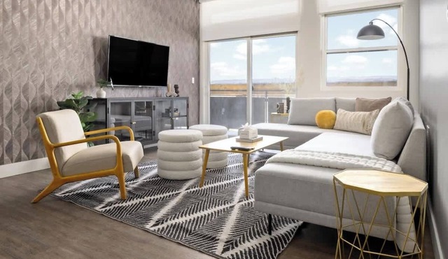 New! Sprawling Floor Plan | Central LoHi | Peloton