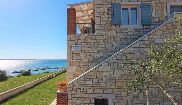 New stone house near the beach with fantastic sea view
