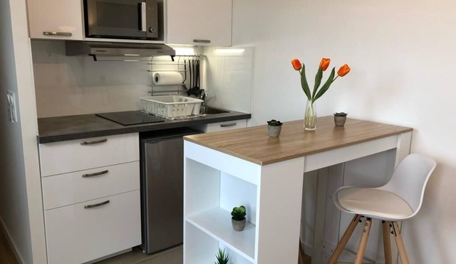 New studio 2 person , Paris , next to Disney and transports