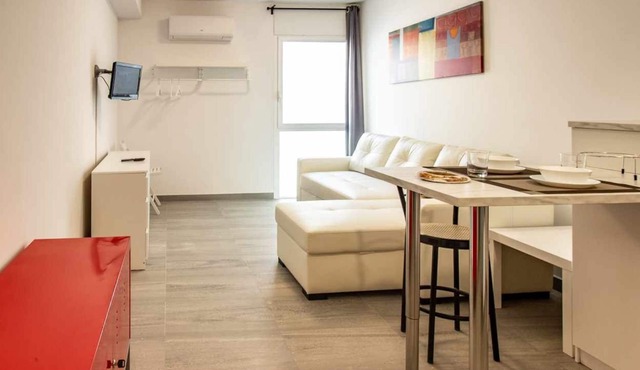 New studio in the center of Banyoles for 2 people