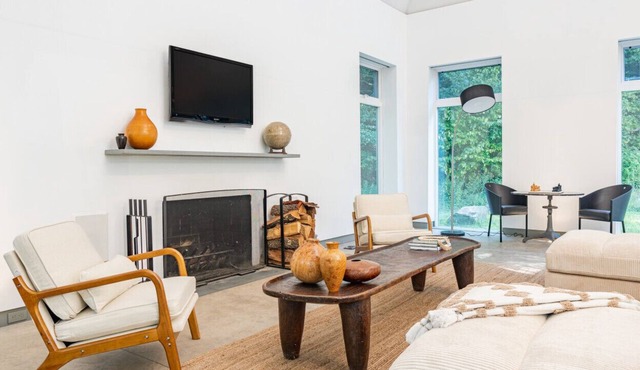 NEW: Stunning Architectural Double Pavilion House