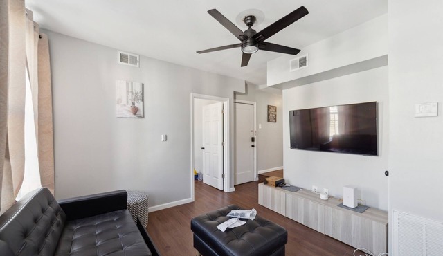 NEW! Stylish Jersey City Escape Near NYC