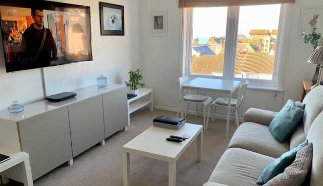 NEW Superb One Bedroom Getaway in Dysart Kirkcaldy