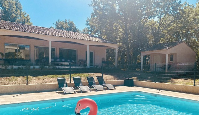 New swimming pool for summer 2022 * Cahors 5mn: villa 10 people 150 m²