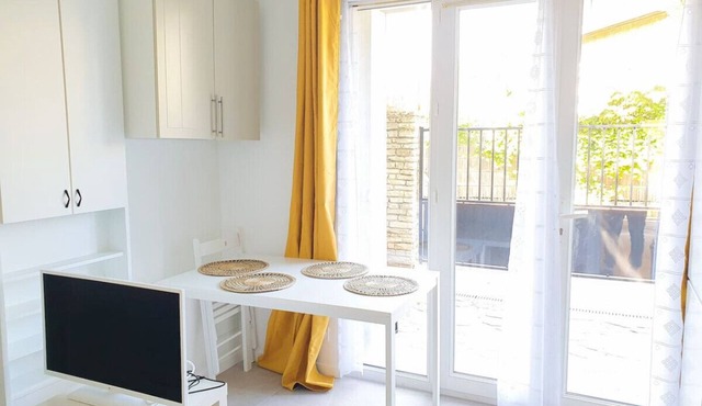 New T2 20 min from Paris