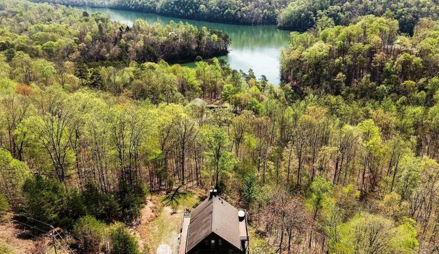New Tazewell Hideaway with Deck and Norris Lake Views!