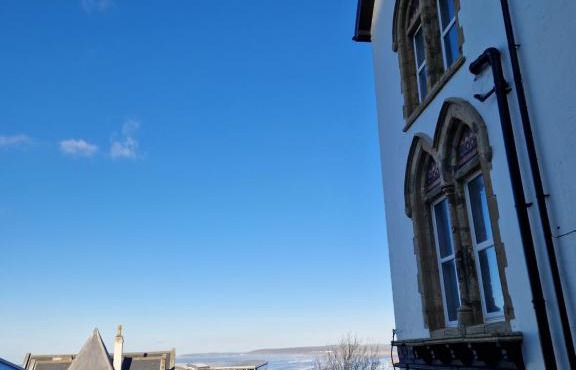 NEW! The Beach Apartment @ Culloden