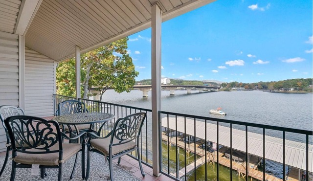 NEW! The Boaty Hole - Boat Slip Included!