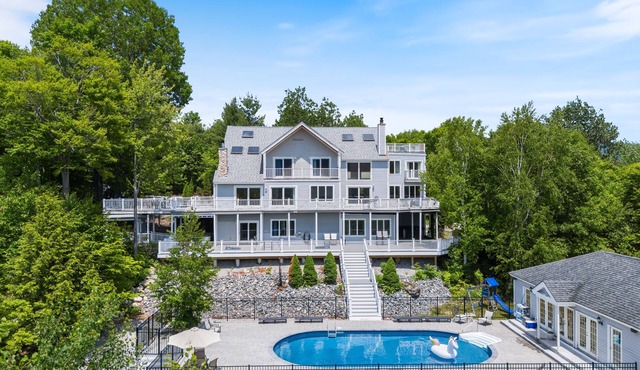 NEW! The Heights - Mountain Views, Hot Tub, Pool