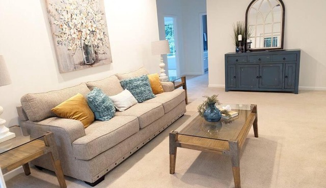 NEW-The Inn @ Issaqueena-location matters!