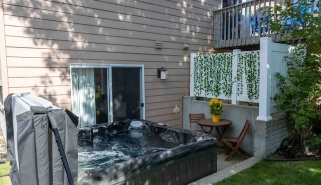 New~The Lily Pad~Hot tub & Sauna/Dog&Kid Friendly