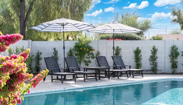NEW|The Palmera|Updated 4BR Retreat w/Pool