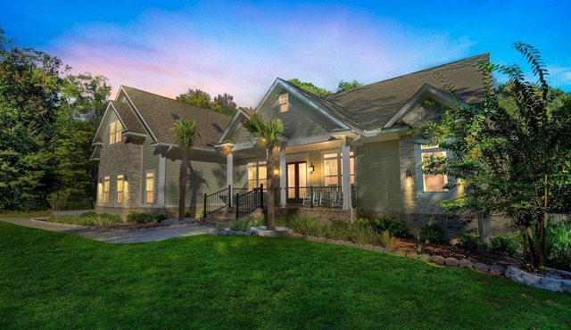 NEW! The Pearl of Killearn