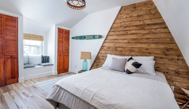 NEW! ❤️ The Pointe House ❤️ LAKE VIEW and BOAT DOCK