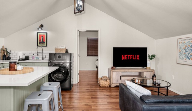 New! The South Hill Nook, 4 min to Manito Park