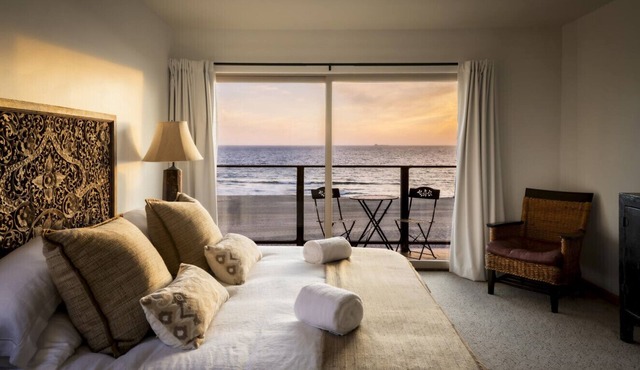 New! The Triton – Manhattan Beachfront Escape