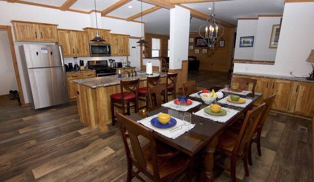 New Three Bedroom House in Dark Sky Country!