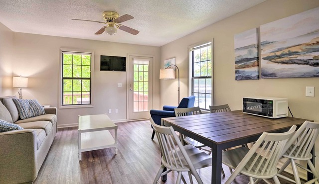 NEW! Tims Ford Lake Cabin: Charcoal Grill & Marina