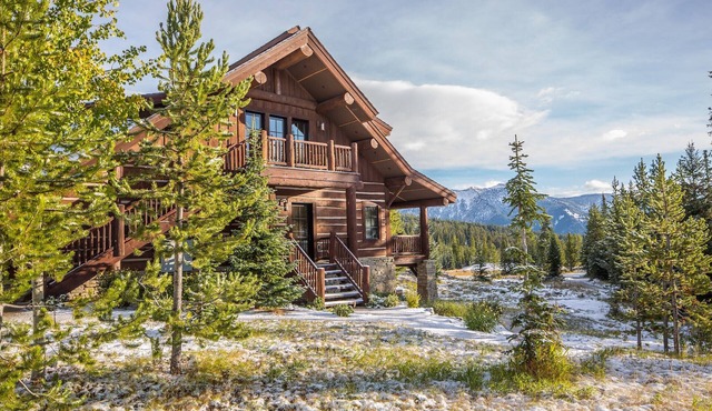 New to Market! Vast Ski In/Ski Out Big Sky Chalet